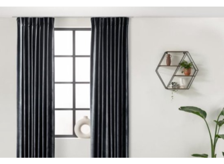 Lifa Living Velvet Gordijn Verduisterend met Haken - Donkergrijs - 150 x 250 cm