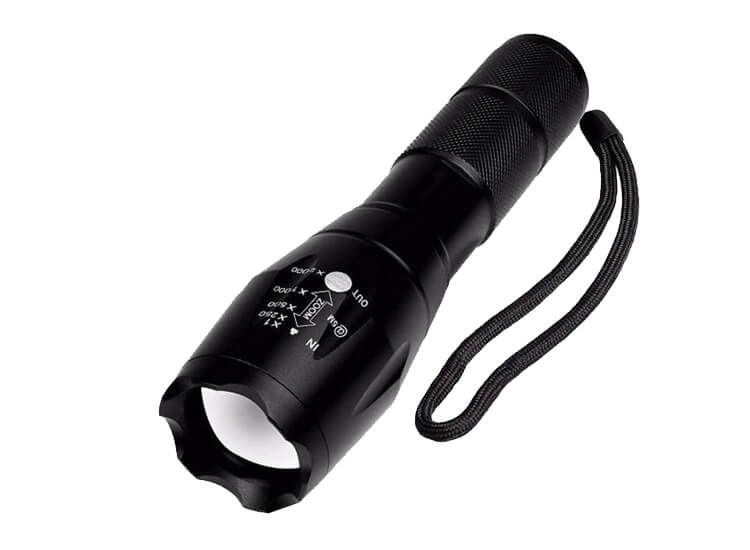 DealDonkey Hofftech Tactical Super Beam - Zaklamp - Zwart aanbieding