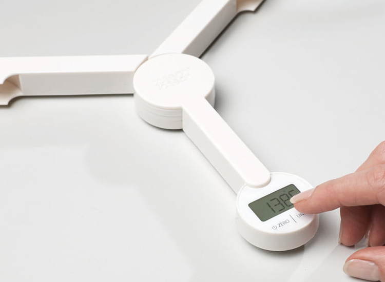 joseph joseph triscale digitale opvouwbare weegschaal dealdonkey